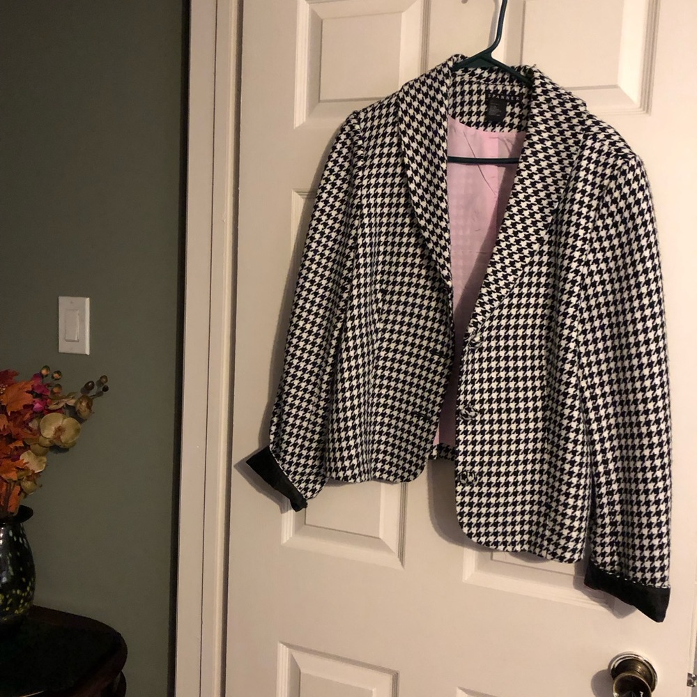 Never worn